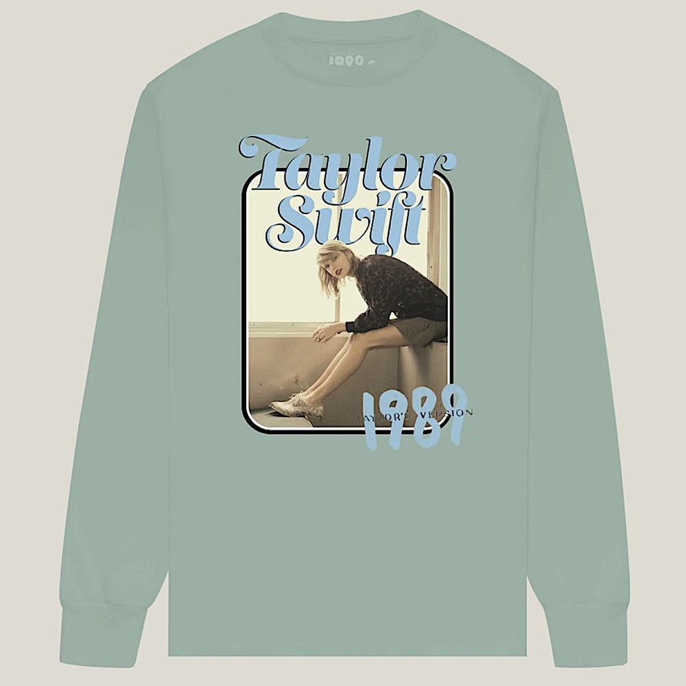 NWT Official Taylor Swift 1989 Green Long Sleeve Shirt Sz Smal